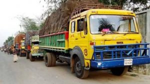 ট্রাক কাভার্ডভ্যান ধর্মঘট আর আবারো বৃদ্ধি পেলো এলপিজি ও অটোগ্যাসের দাম ট্রাক-কাভার্ডভ্যান ধর্মঘট image source : The Business Standard