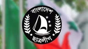 কুষ্টিয়ার হাসপাতালে করোনা রোগীদের সেবায় ছাত্রলীগের একঝাঁক তরুণ কর্মী
