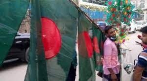 download 2022 03 29T155015.260 বিজয়ের মাসে লাল-সবুজের ফেরিওয়ালা