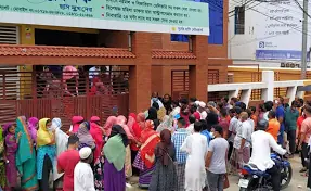 সিলেট বিভাগে উৎসবমুখর পরিবেশে গণটিকাদান, লক্ষমাত্রা ৭ লাখ মানুষ 3 সিলেট বিভাগে উৎসবমুখর পরিবেশে গণটিকাদান, লক্ষমাত্রা ৭ লাখ মানুষ