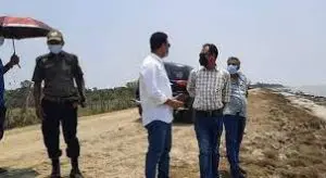 বরিশালে দ্রুত গতিতে চলছে ৩২৮ কোটি টাকা ব্যয়ে বেড়িবাঁধ ও ওয়াকওয়ের নির্মাণ কাজ