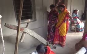 ঈদকে কেন্দ্র করে কুমিল্লার চালের গুড়ি প্রস্তুত করা হচ্ছে