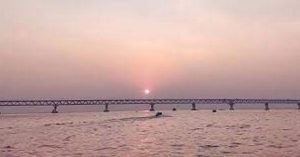 পদ্মা সেতু উদ্বোধনে যোগদানের অপেক্ষায় লাখ লাখ মানুষ 3 পদ্মা সেতু উদ্বোধনে যোগদানের অপেক্ষায় লাখ লাখ মানুষ