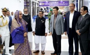 জেনেভা থেকে দেশে ফিরেছেন প্রধানমন্ত্রী