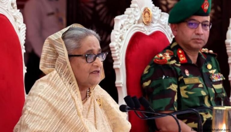 দেশে ও বিদেশে মানুষের পাশে দাঁড়ানোয় সশস্ত্র বাহিনীর প্রশংসায় প্রধানমন্ত্রী