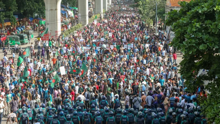 কখন নির্বাচন চান বৈষম্যবিরোধী ছাত্র আন্দোলনের সমন্বয়করা ২ কখন নির্বাচন চান বৈষম্যবিরোধী ছাত্র আন্দোলনের সমন্বয়করা